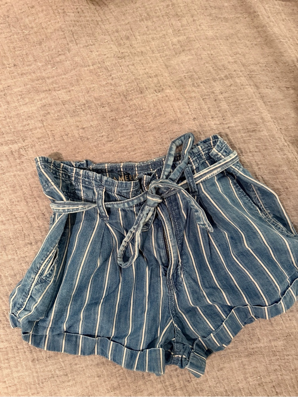 American Eagle Button-Front Tie-Waist Striped Women’s Shorts - Blue